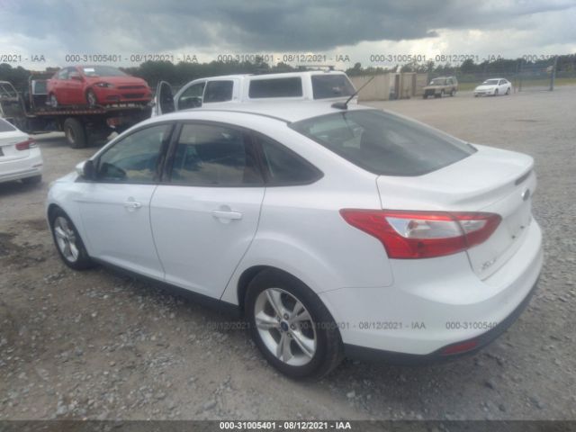 Photo 2 VIN: 1FADP3F20EL253581 - FORD FOCUS 