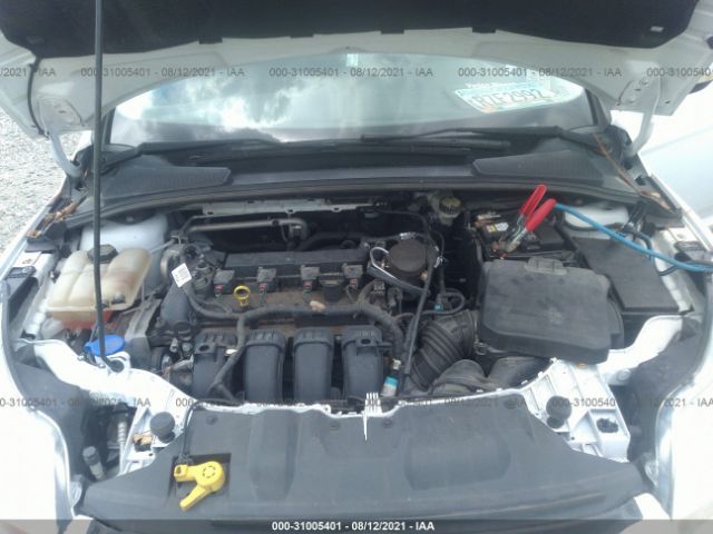 Photo 9 VIN: 1FADP3F20EL253581 - FORD FOCUS 