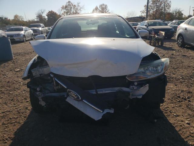 Photo 4 VIN: 1FADP3F20EL257176 - FORD FOCUS SE 