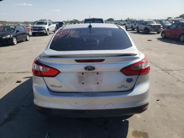 Photo 5 VIN: 1FADP3F20EL296995 - FORD FOCUS SE 