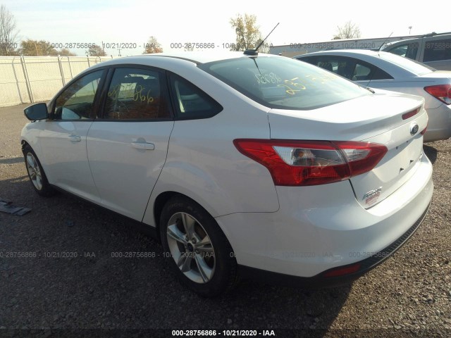 Photo 2 VIN: 1FADP3F20EL306621 - FORD FOCUS 