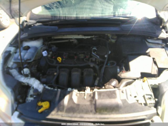 Photo 9 VIN: 1FADP3F20EL323418 - FORD FOCUS 