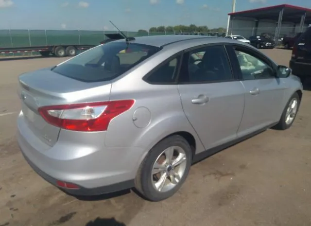 Photo 3 VIN: 1FADP3F20EL346438 - FORD FOCUS 