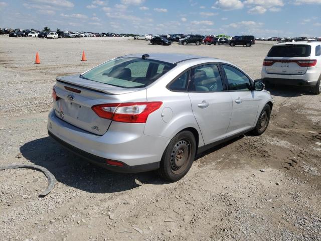 Photo 2 VIN: 1FADP3F20EL351767 - FORD FOCUS SE 