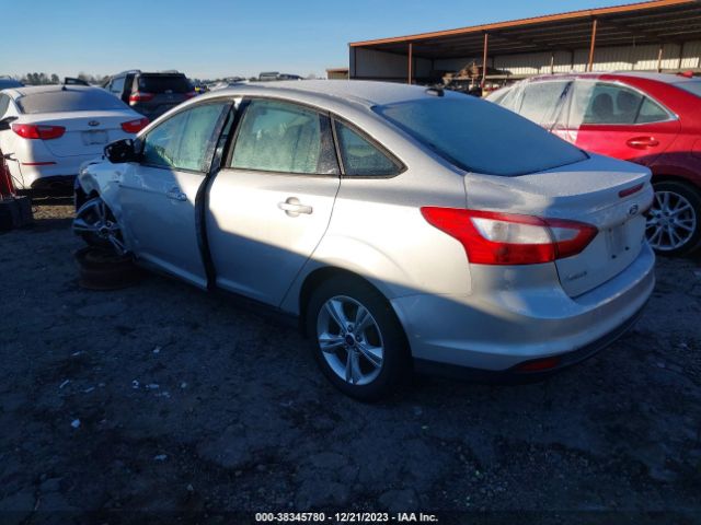 Photo 2 VIN: 1FADP3F20EL353289 - FORD FOCUS 