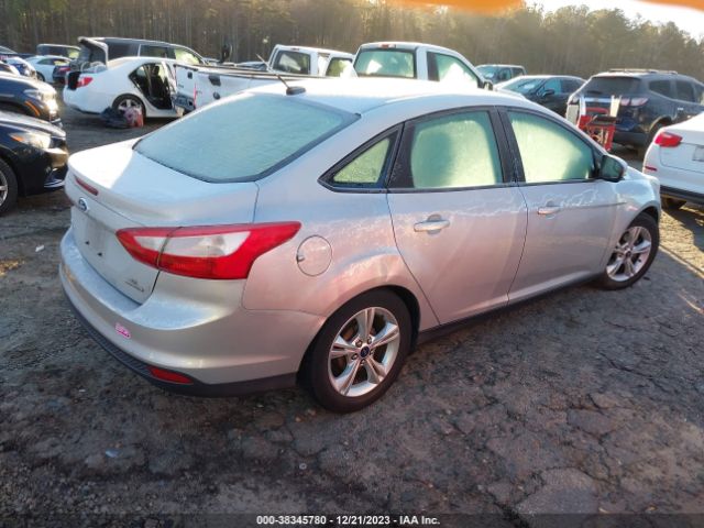 Photo 3 VIN: 1FADP3F20EL353289 - FORD FOCUS 