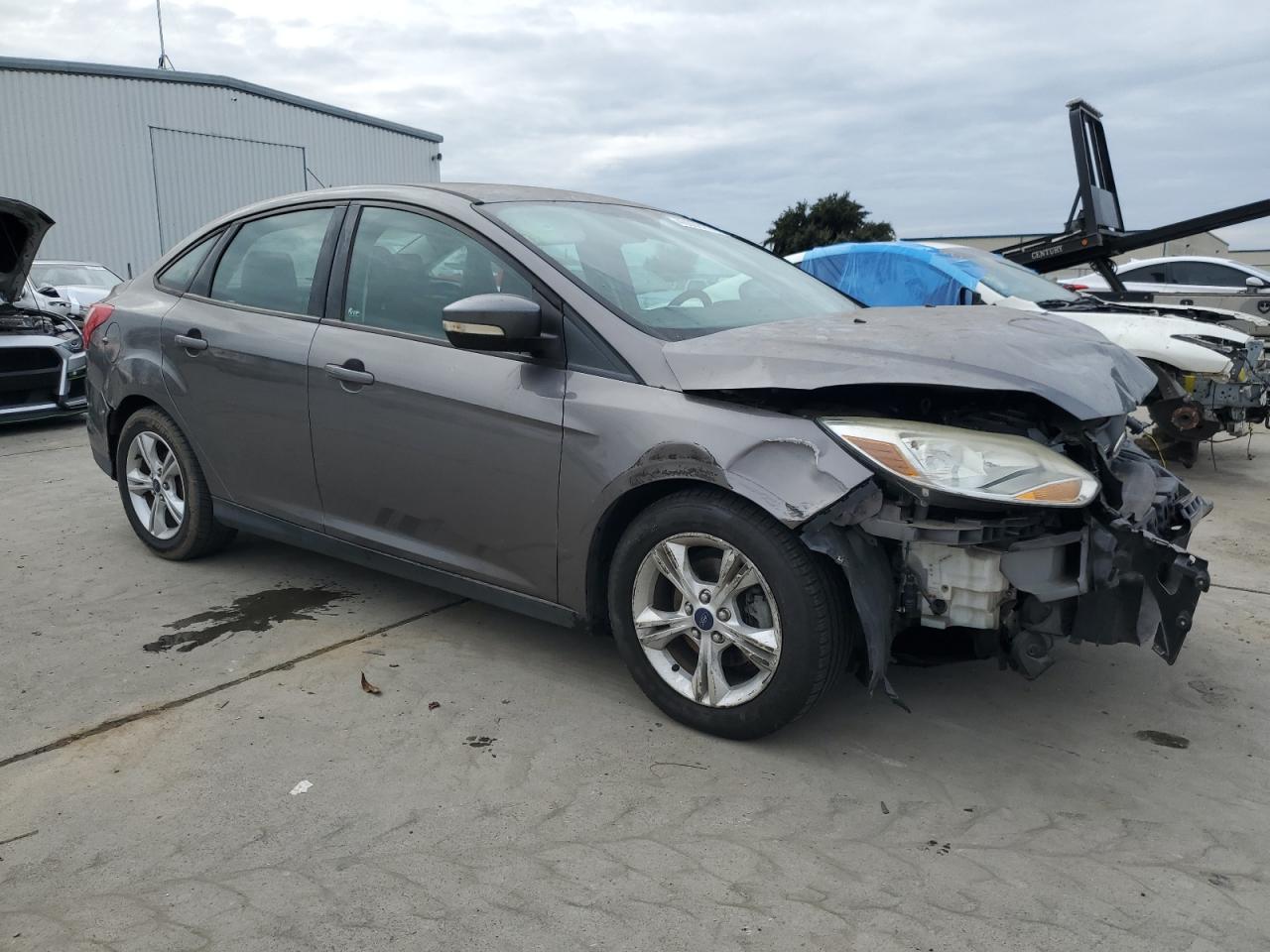 Photo 3 VIN: 1FADP3F20EL355379 - FORD FOCUS 