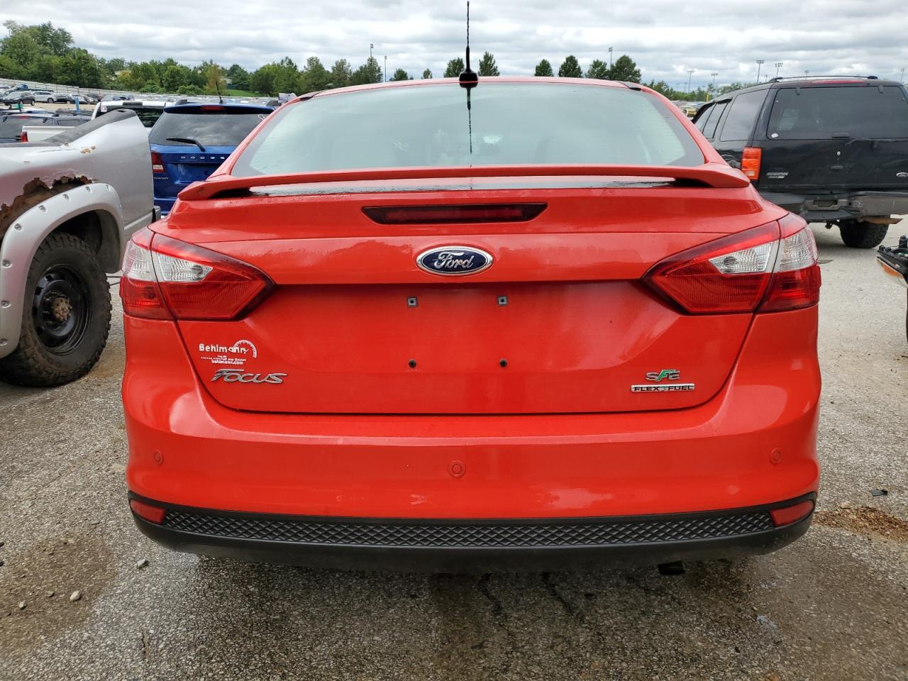 Photo 5 VIN: 1FADP3F20EL376488 - FORD FOCUS 