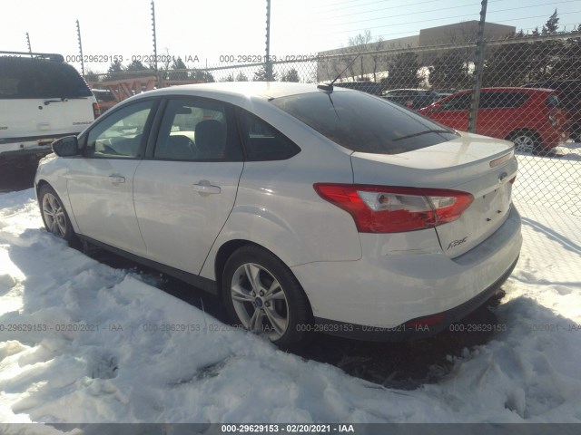 Photo 2 VIN: 1FADP3F20EL382369 - FORD FOCUS 