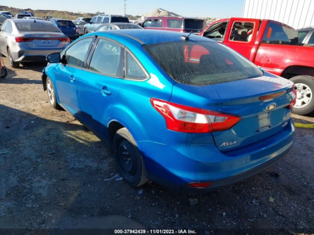 Photo 2 VIN: 1FADP3F20EL450850 - FORD FOCUS 