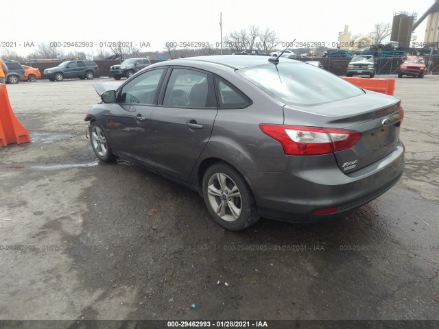 Photo 2 VIN: 1FADP3F20EL454056 - FORD FOCUS 