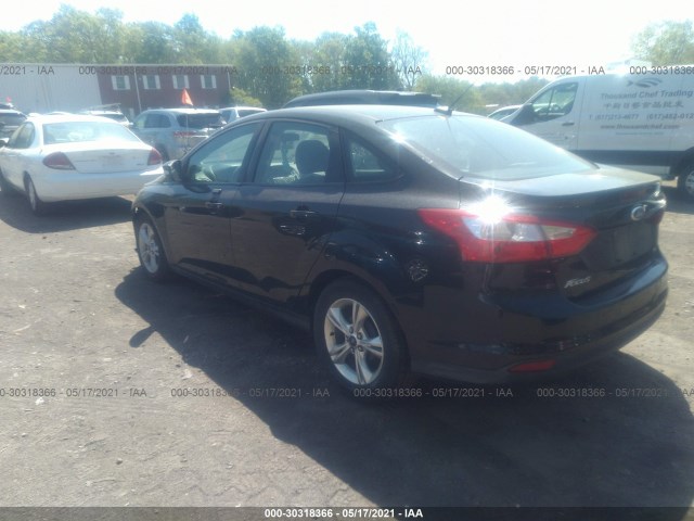 Photo 2 VIN: 1FADP3F20EL456633 - FORD FOCUS 