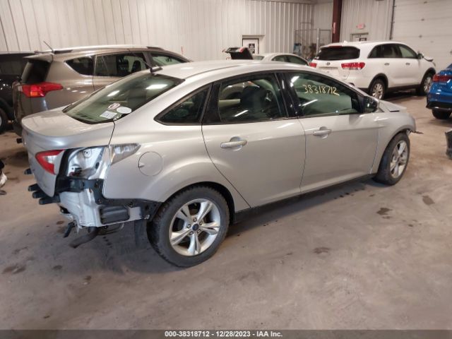 Photo 3 VIN: 1FADP3F20EL462240 - FORD FOCUS 