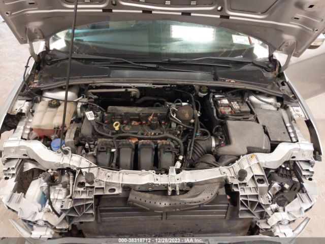 Photo 9 VIN: 1FADP3F20EL462240 - FORD FOCUS 