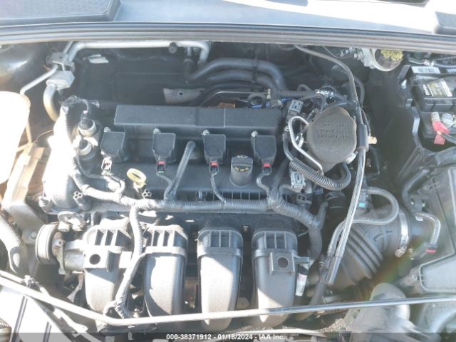 Photo 9 VIN: 1FADP3F20FL214152 - FORD FOCUS 