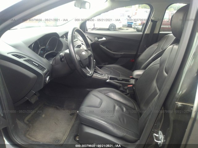 Photo 4 VIN: 1FADP3F20FL235051 - FORD FOCUS 