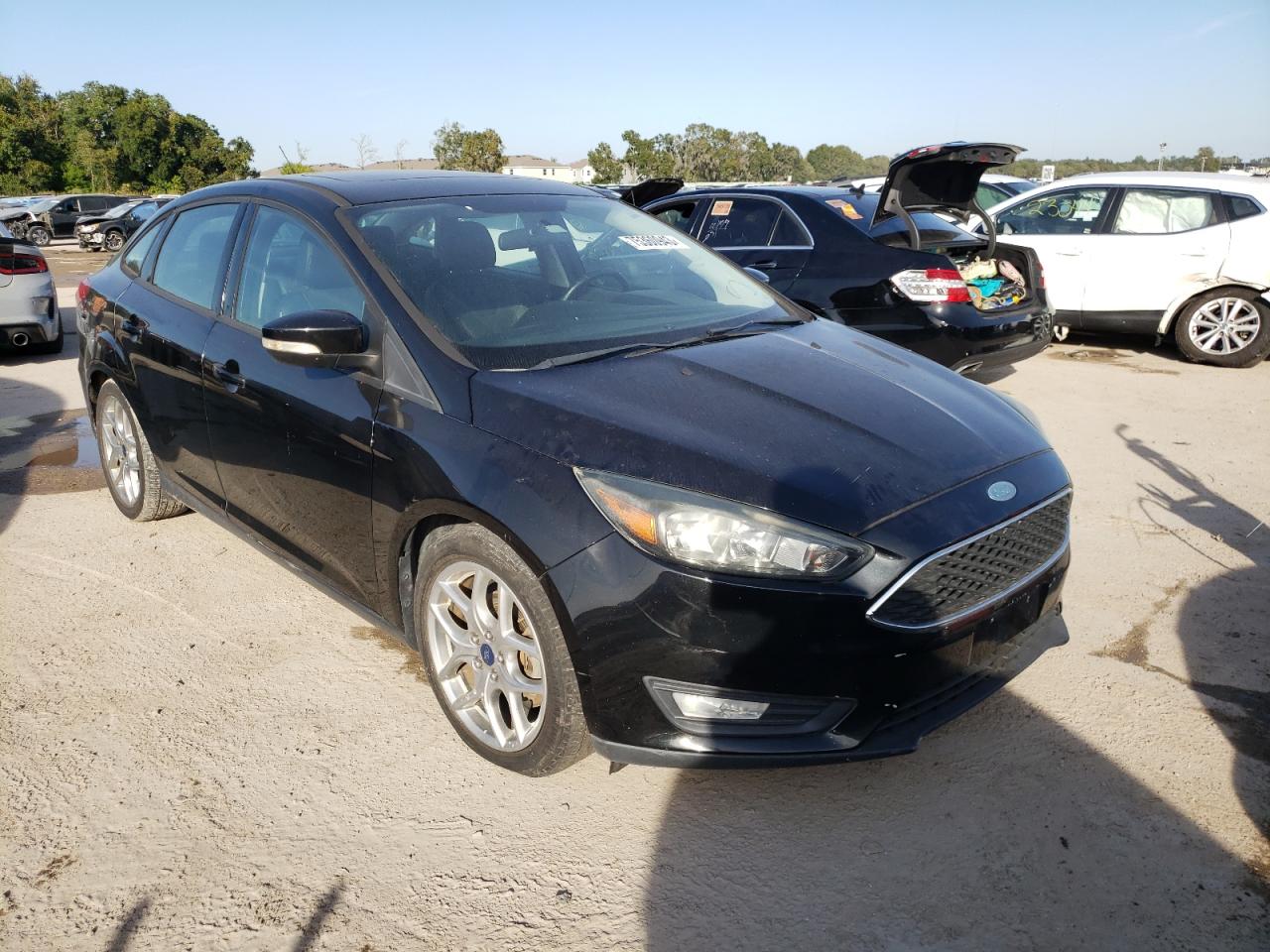 Photo 3 VIN: 1FADP3F20FL283665 - FORD FOCUS 