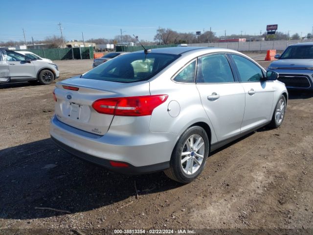 Photo 3 VIN: 1FADP3F20FL289272 - FORD FOCUS 