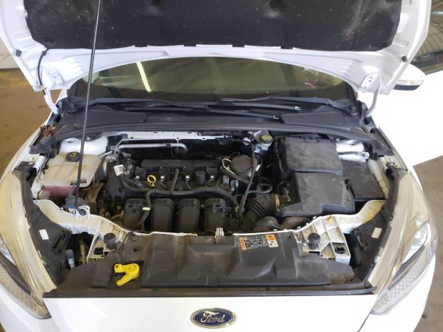 Photo 10 VIN: 1FADP3F20FL368988 - FORD FOCUS 