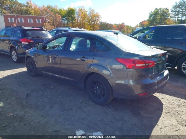 Photo 2 VIN: 1FADP3F20GL200561 - FORD FOCUS 