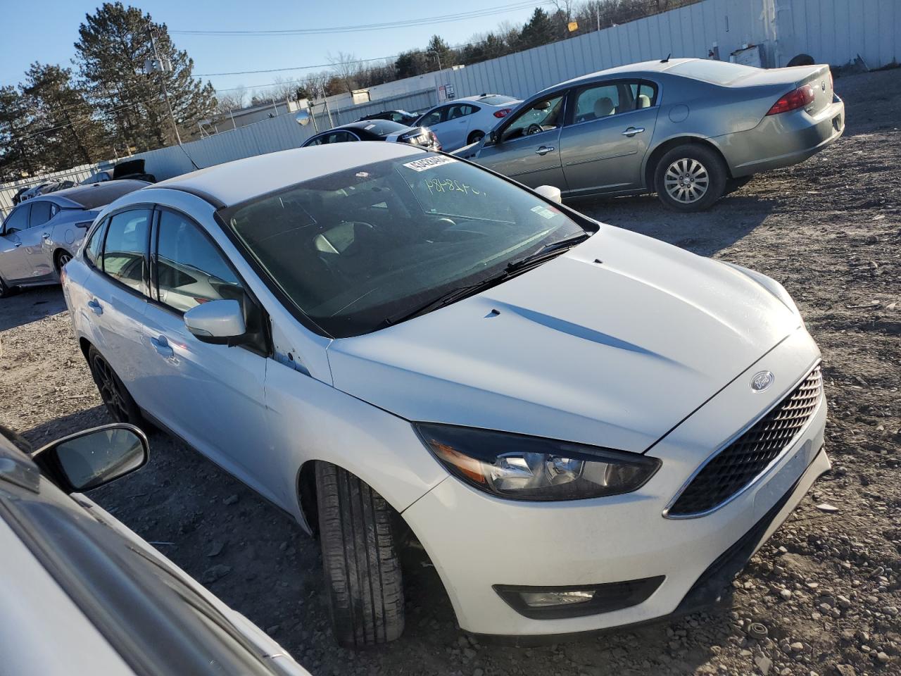 Photo 3 VIN: 1FADP3F20GL214296 - FORD FOCUS 