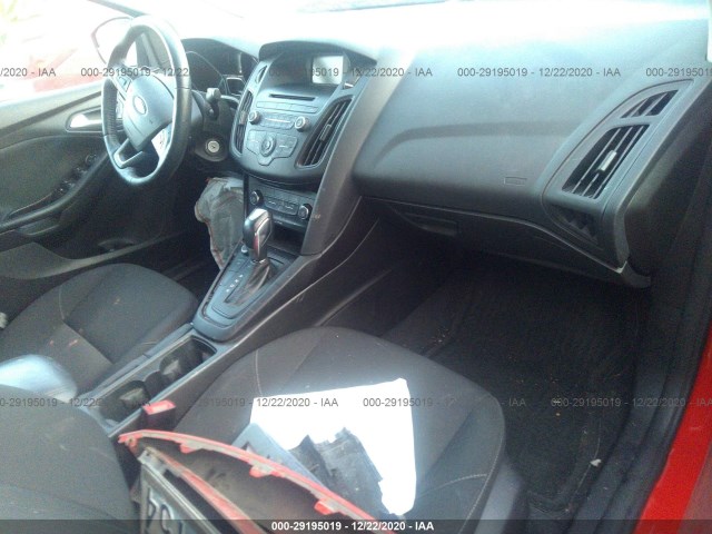 Photo 4 VIN: 1FADP3F20GL221720 - FORD FOCUS 