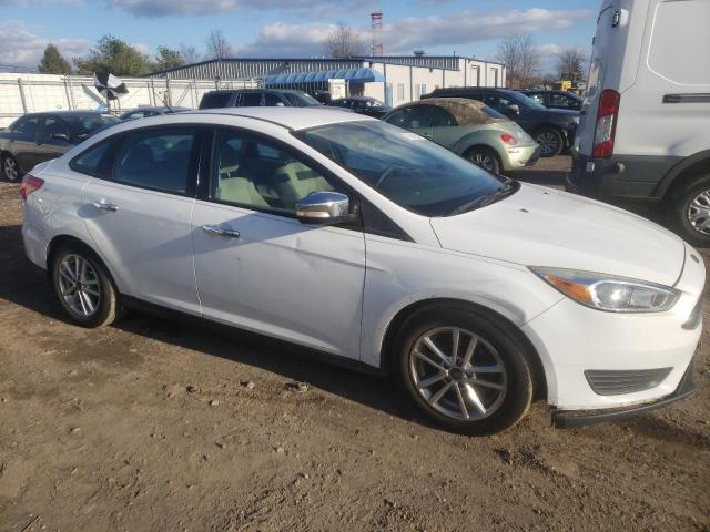 Photo 3 VIN: 1FADP3F20GL242440 - FORD FOCUS 