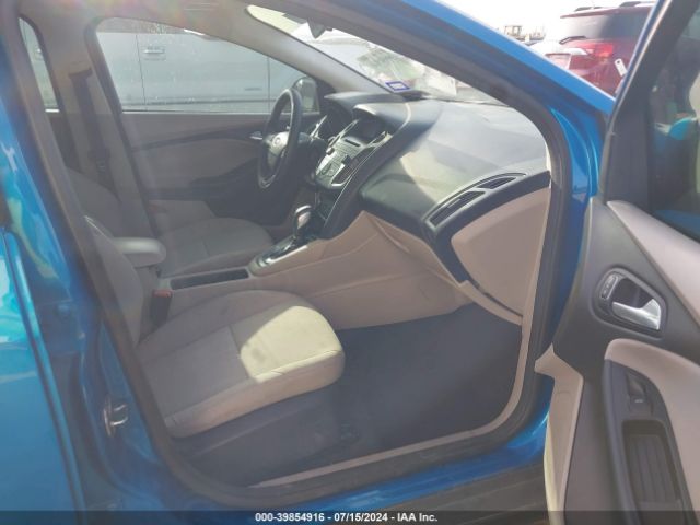 Photo 4 VIN: 1FADP3F20GL261537 - FORD FOCUS 