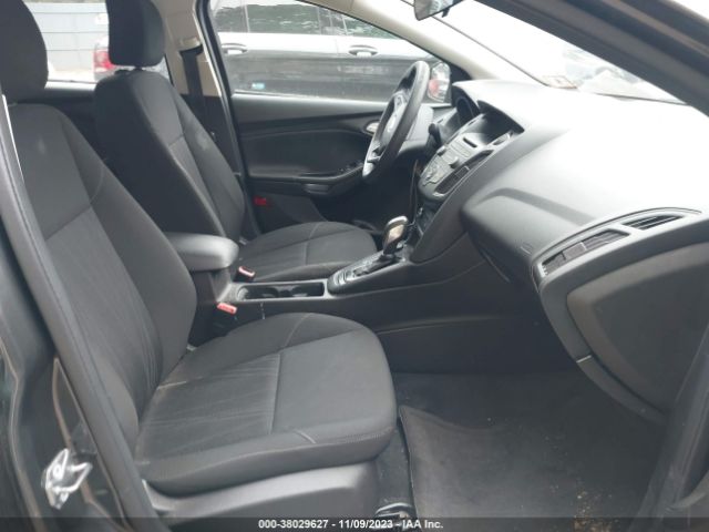 Photo 4 VIN: 1FADP3F20GL287488 - FORD FOCUS 