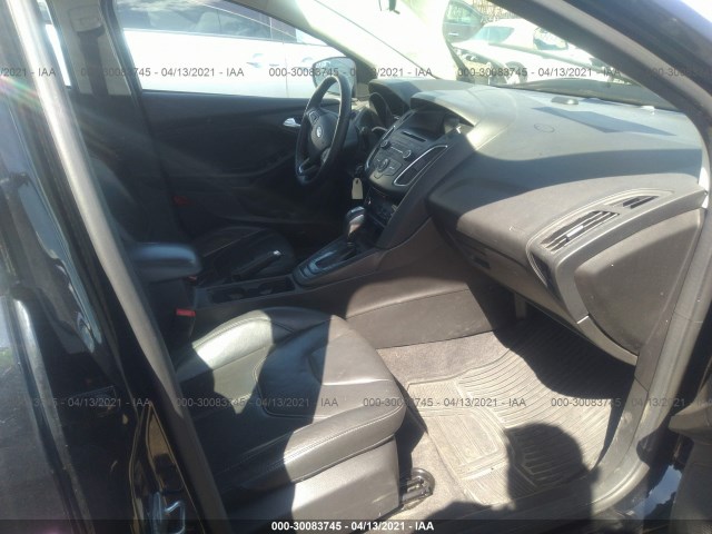 Photo 4 VIN: 1FADP3F20GL394654 - FORD FOCUS 