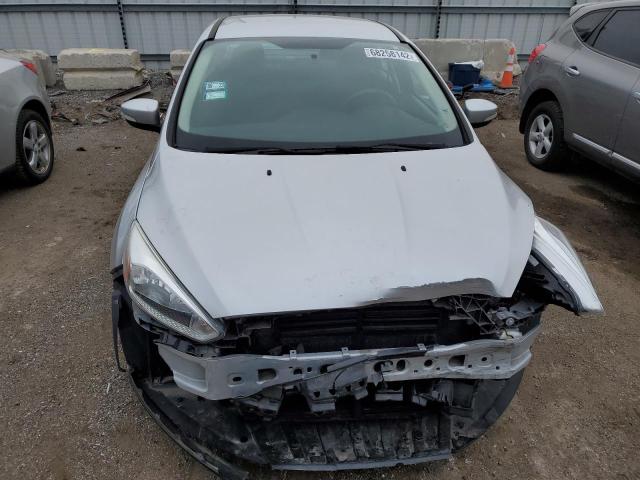 Photo 4 VIN: 1FADP3F20GL398395 - FORD FOCUS SE 