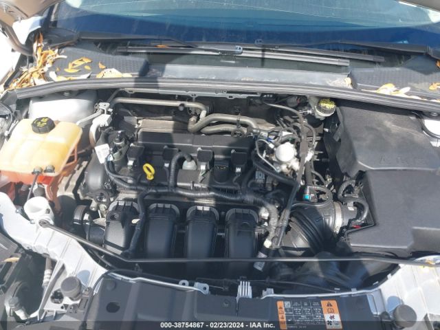 Photo 9 VIN: 1FADP3F20GL406639 - FORD FOCUS 