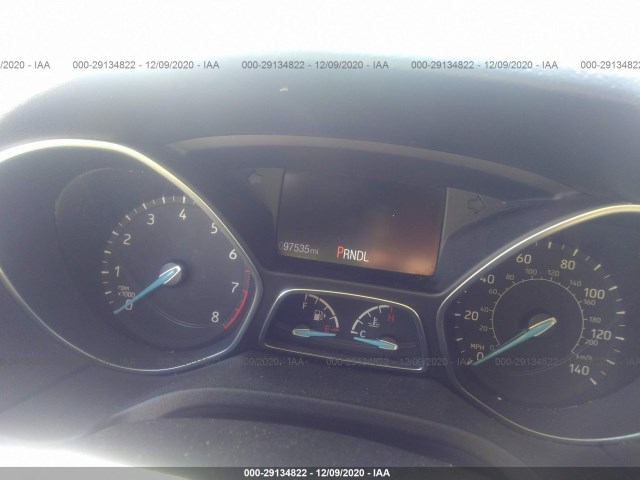 Photo 6 VIN: 1FADP3F20HL204675 - FORD FOCUS 