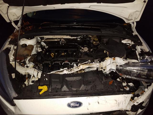 Photo 6 VIN: 1FADP3F20HL223890 - FORD FOCUS 