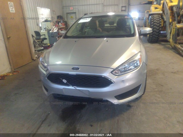 Photo 5 VIN: 1FADP3F20HL245291 - FORD FOCUS 