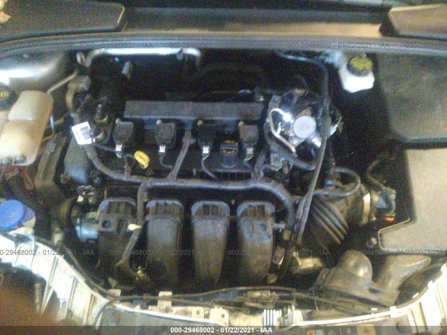 Photo 9 VIN: 1FADP3F20HL245291 - FORD FOCUS 