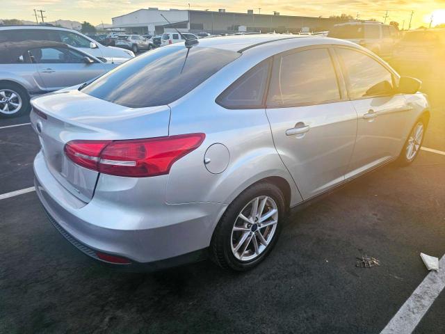 Photo 3 VIN: 1FADP3F20HL254640 - FORD FOCUS SE 