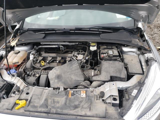 Photo 6 VIN: 1FADP3F20HL281305 - FORD FOCUS SE 