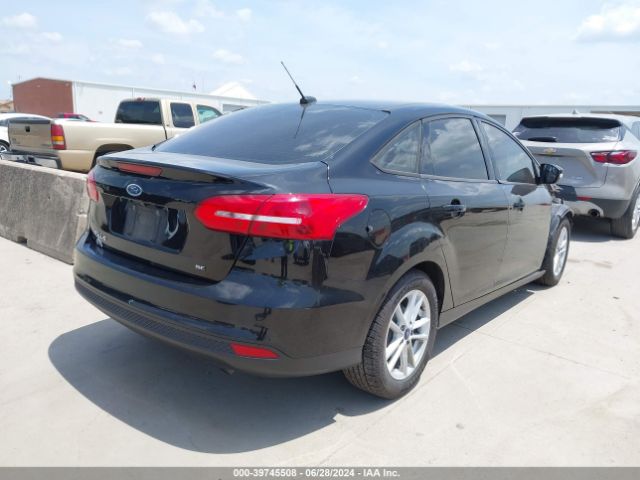 Photo 3 VIN: 1FADP3F20HL303710 - FORD FOCUS 