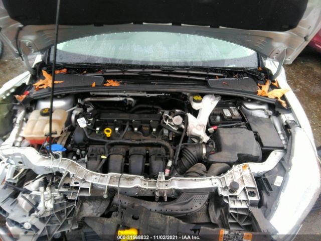 Photo 9 VIN: 1FADP3F20HL325531 - FORD FOCUS 