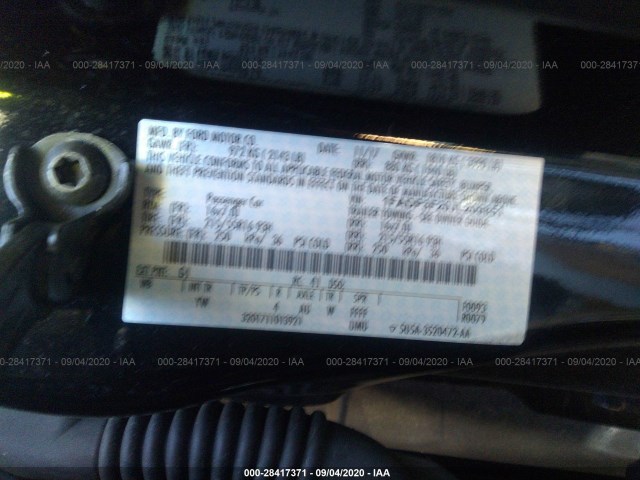 Photo 8 VIN: 1FADP3F20JL209851 - FORD FOCUS 