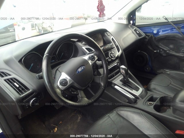 Photo 4 VIN: 1FADP3F21DL103395 - FORD FOCUS 