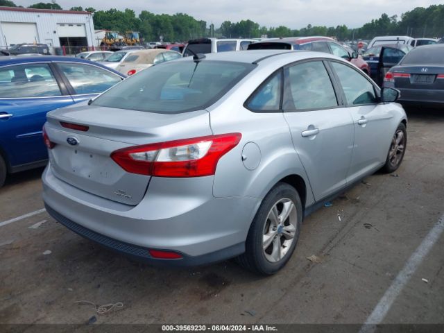 Photo 3 VIN: 1FADP3F21DL104904 - FORD FOCUS 