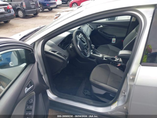 Photo 4 VIN: 1FADP3F21DL104904 - FORD FOCUS 