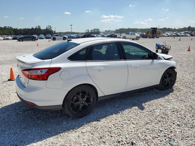 Photo 2 VIN: 1FADP3F21DL123355 - FORD FOCUS SE 