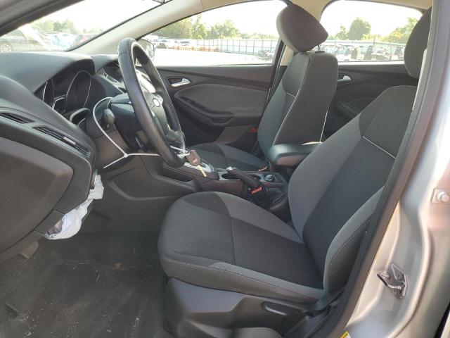 Photo 6 VIN: 1FADP3F21DL141631 - FORD FOCUS SE 