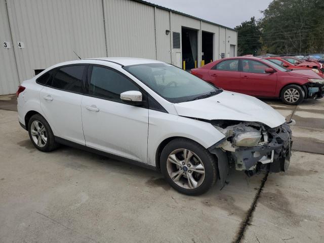 Photo 3 VIN: 1FADP3F21DL152516 - FORD FOCUS SE 