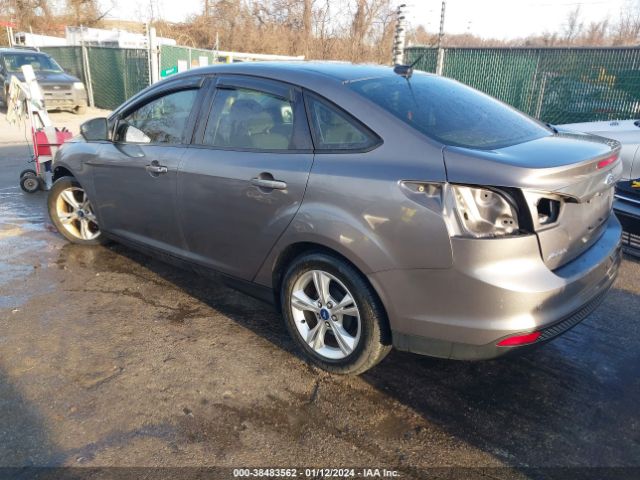 Photo 2 VIN: 1FADP3F21DL168070 - FORD FOCUS 