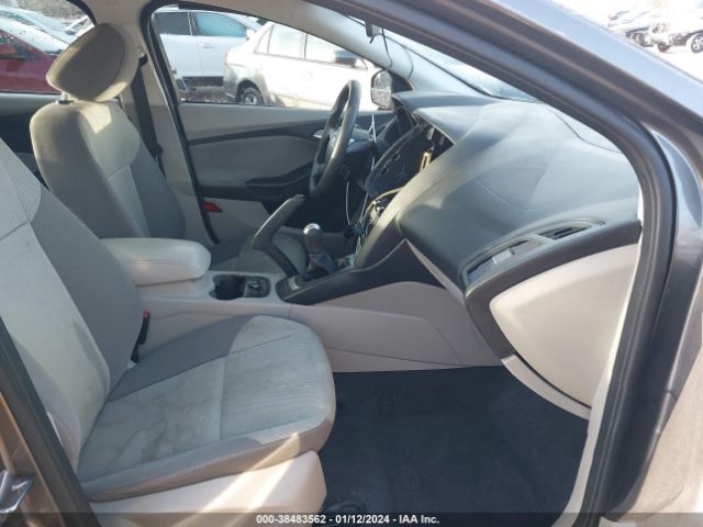 Photo 4 VIN: 1FADP3F21DL168070 - FORD FOCUS 