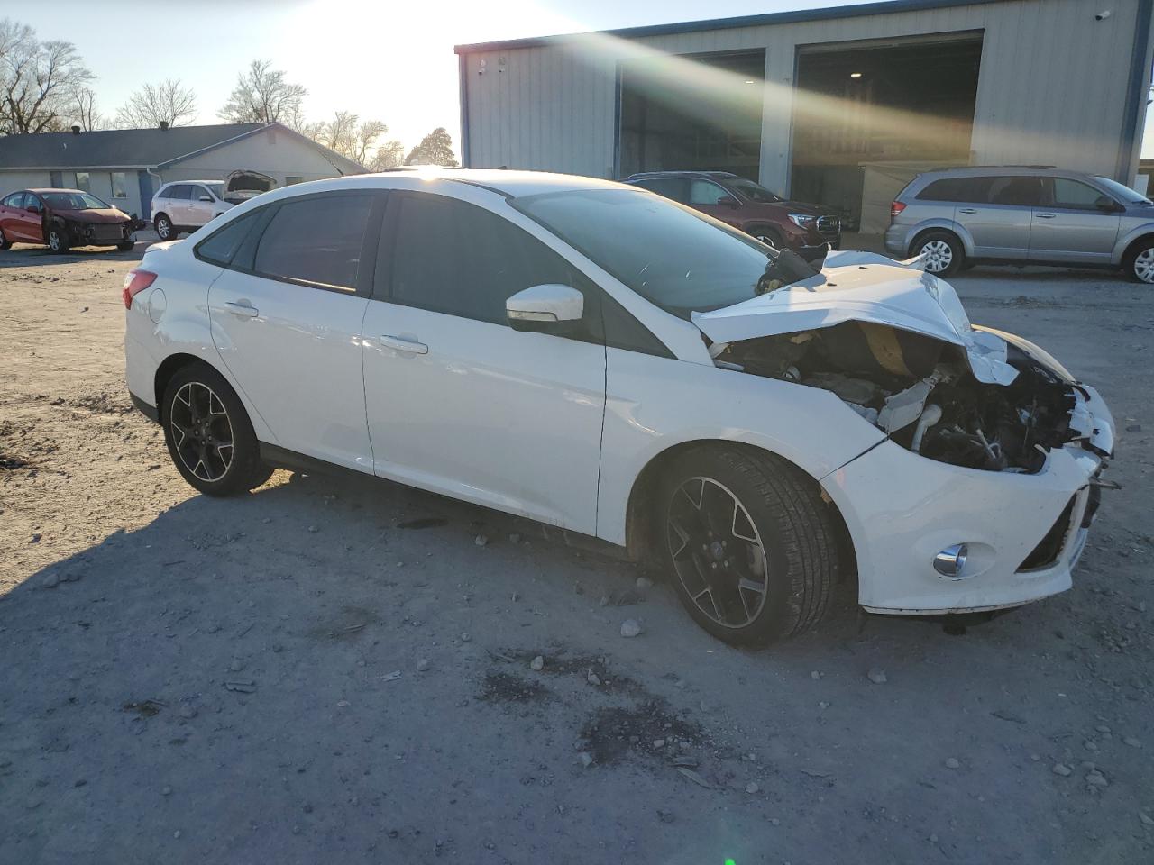 Photo 3 VIN: 1FADP3F21DL177027 - FORD FOCUS 